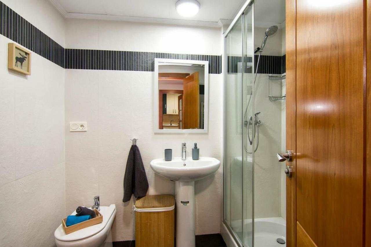 Apartamento Forum-Ciencias Con Piscina, Gym & Parking Granada Exteriör bild