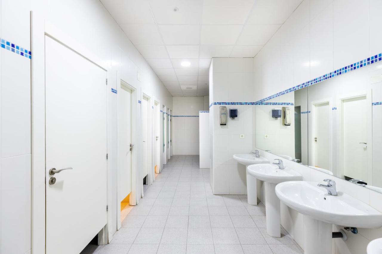Apartamento Forum-Ciencias Con Piscina, Gym & Parking Granada Exteriör bild